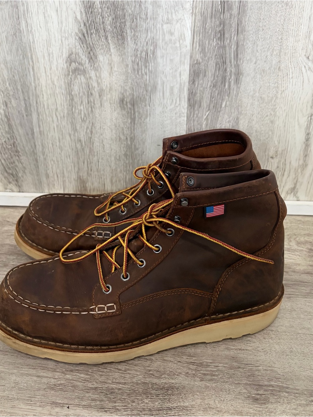 Danner Men's 6" Leather Bull Run Moc Toe Work Boots Brown Size 12 EE soft toe